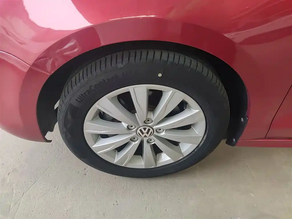 Volkswagen Sagitar 2014 Facelift 1.4TSI Automatic Luxury фото 25
