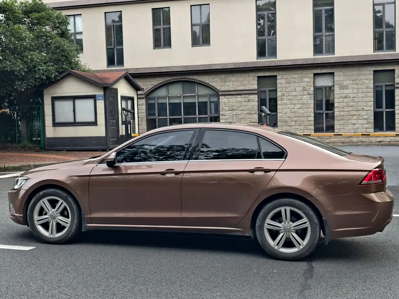 Volkswagen Lamando 2015 280TSI DSG Comfort фото 9