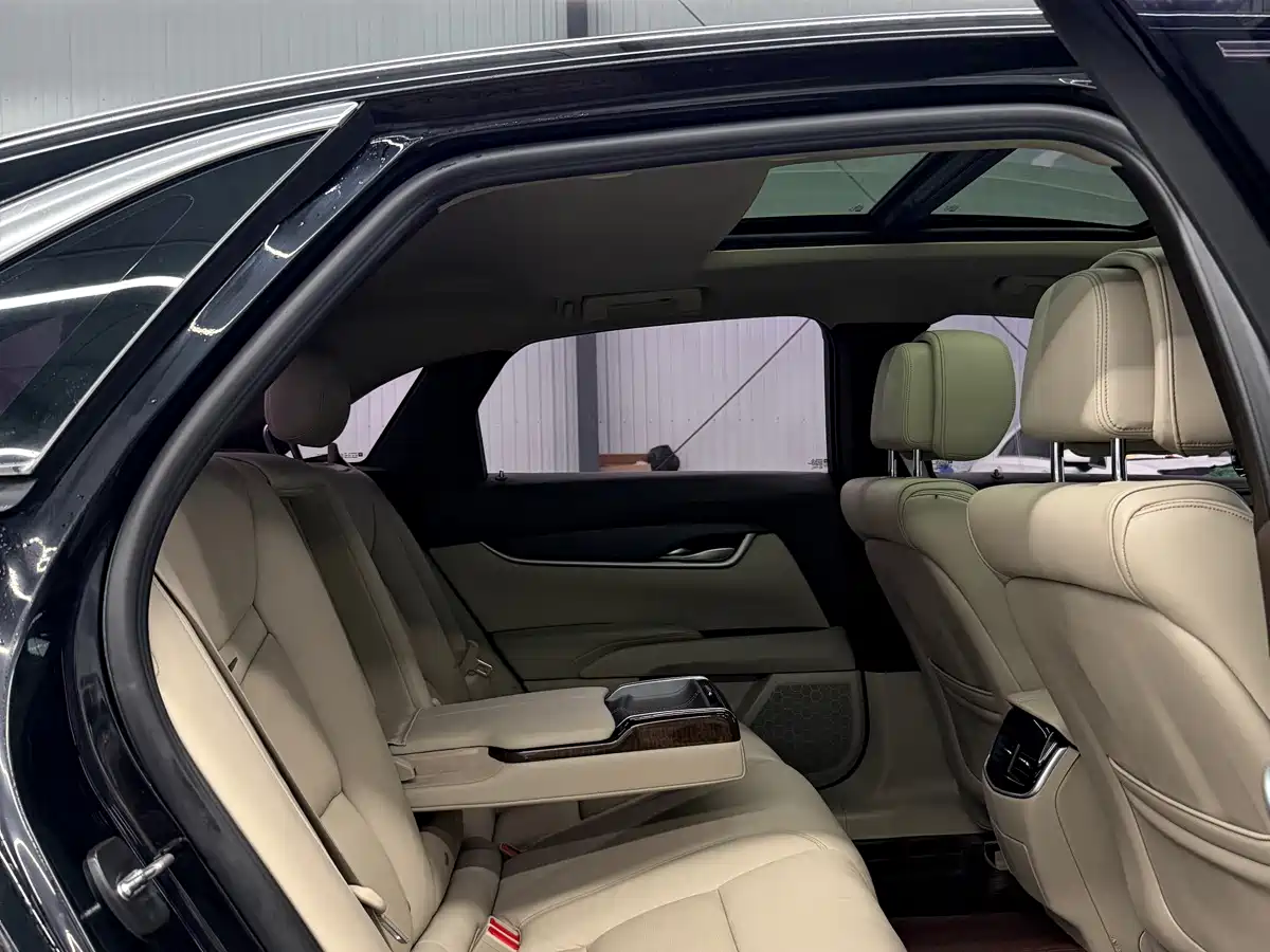 Cadillac XTS 2014 2013 Model 28T Comfort