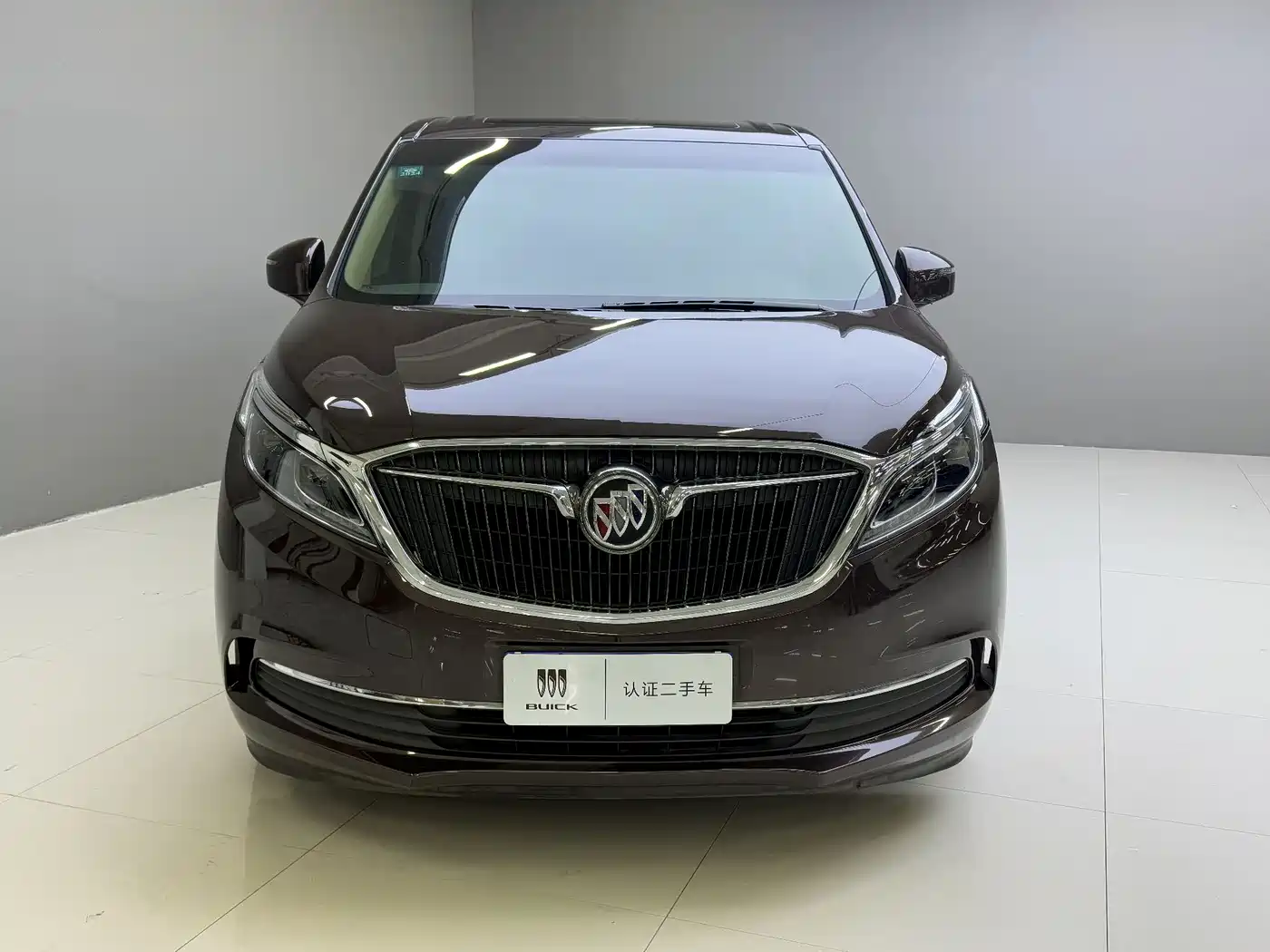 Buick GL8 2018 ES 28T Premium Type China VI фото 2