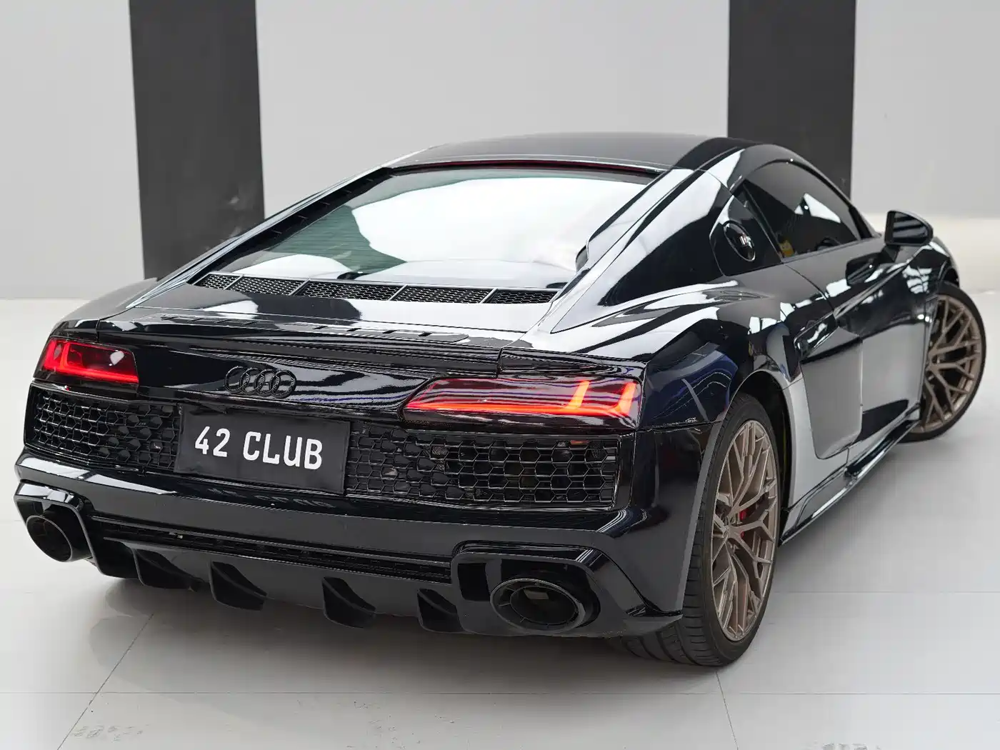 Audi R8 2016 V10 Coupe Performance фото 2