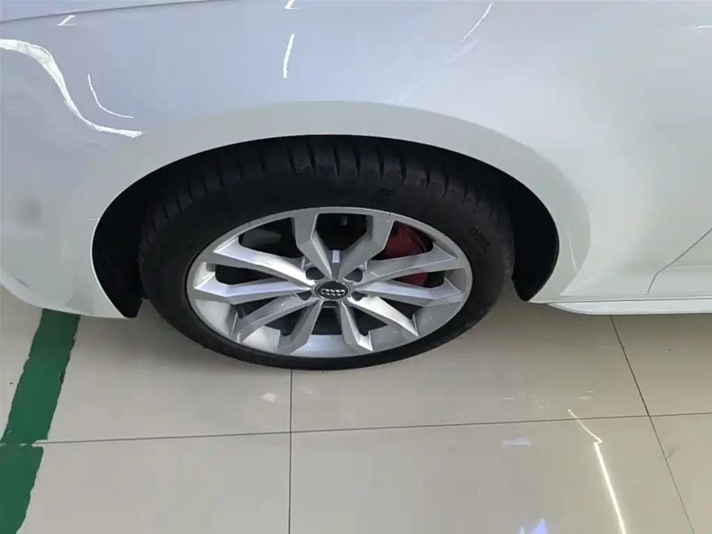 Audi A4L 2019 45 TFSI quattro Personality Sport (China V) фото 23