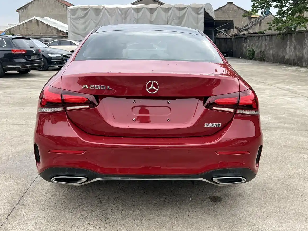 Mercedes-Benz A-Class 2021 A 200 L Sport Sedan Dynamic Type фото 15
