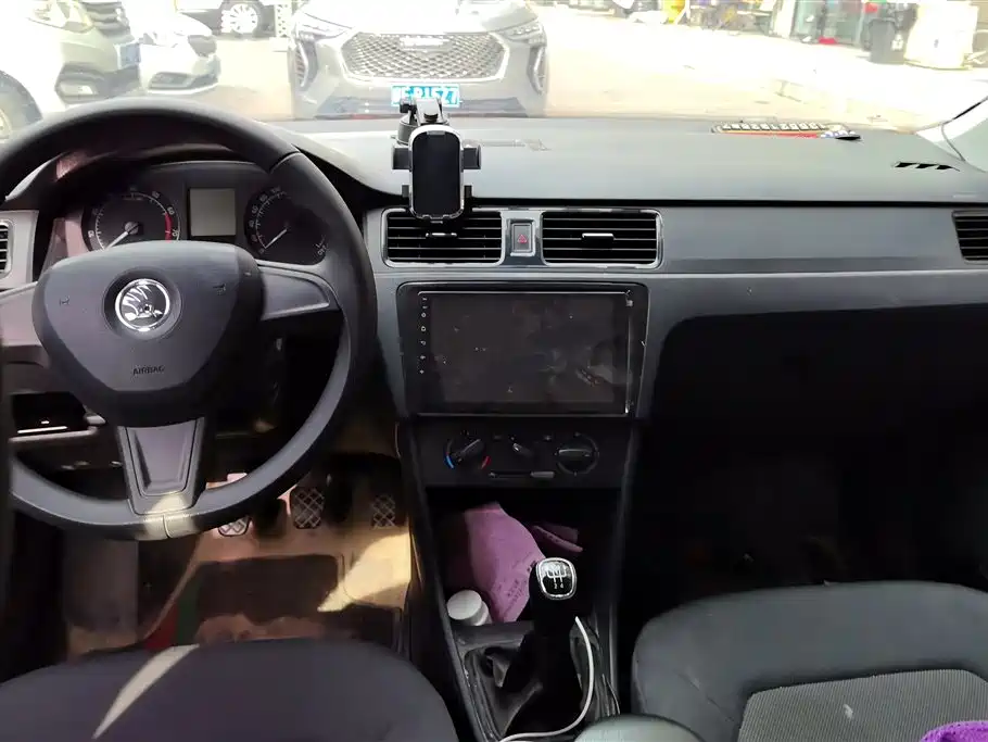 Škoda Skoda Rapid Spaceback 2014 1.6L Manual乐享版 фото 12
