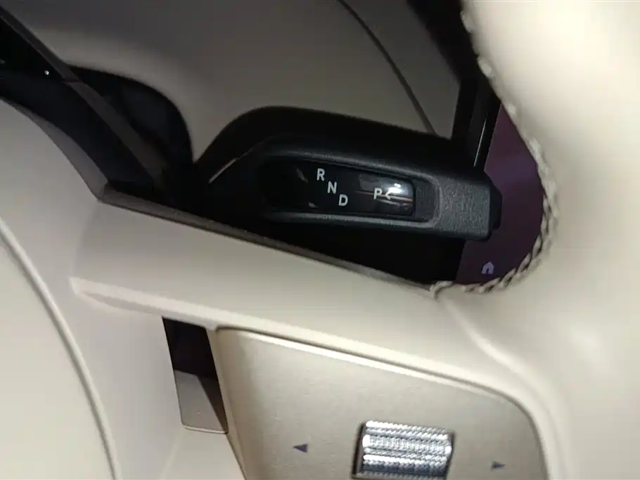 XIAOMI CAR XIAOMI YU7