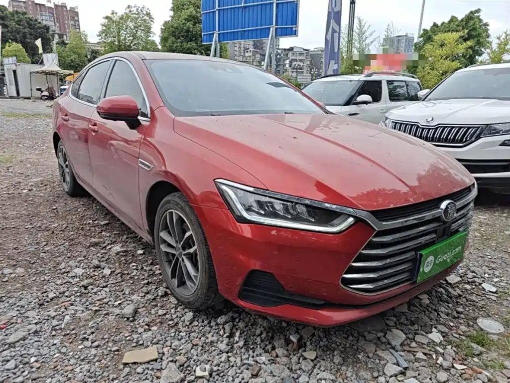 BYD Qin Pro 2019 Super Power Edition 1.5TI Automatic Smart Connection Flagship Type China VI фото 4