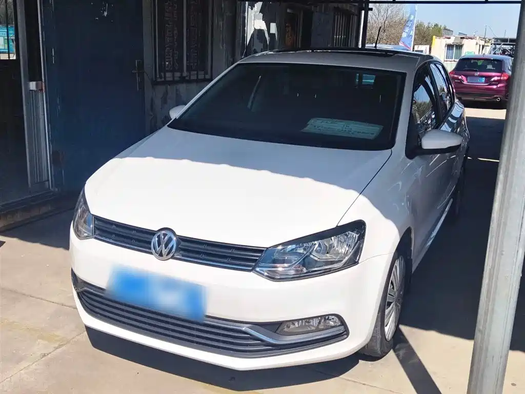 Volkswagen Polo 2018 1.5L Auto Comfort фото 2