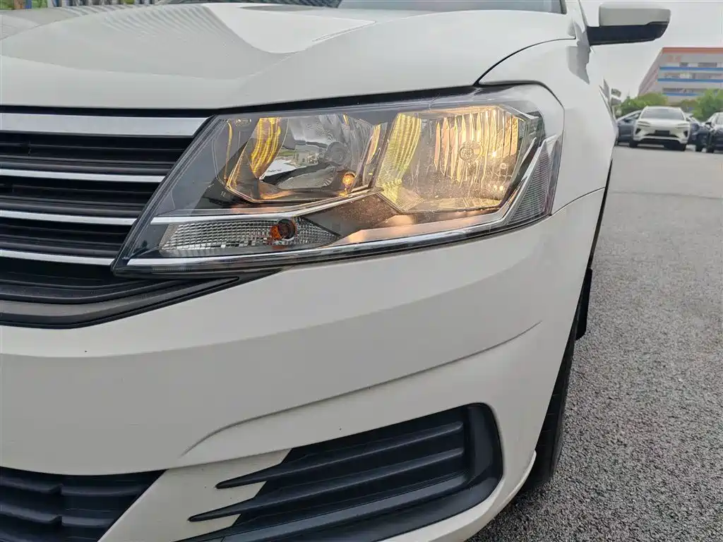 Volkswagen Lavida 2019 Lavida Start 1.5L Auto Trend (China VI) фото 16