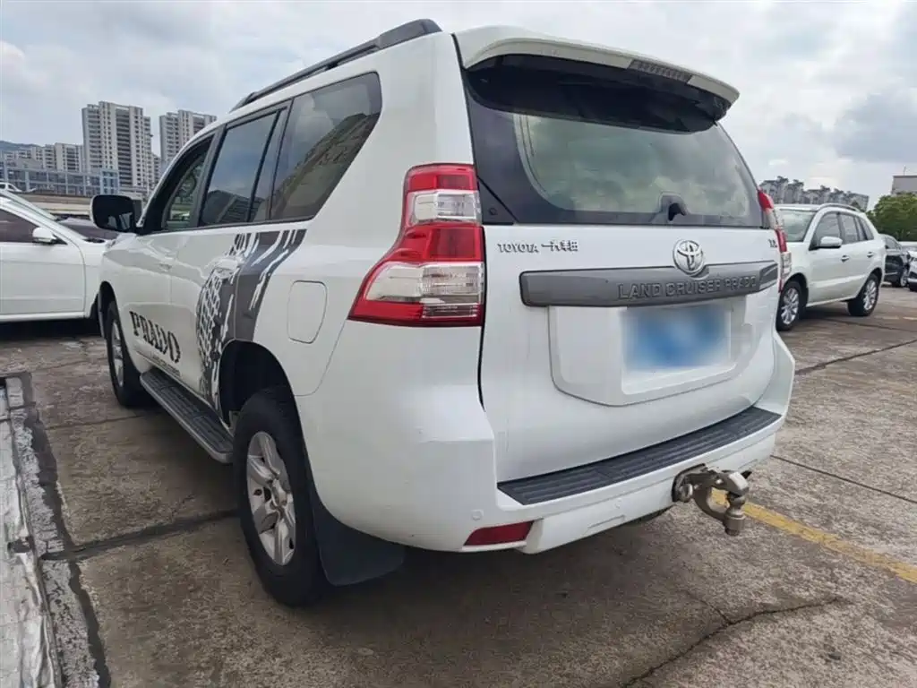 Toyota Prado 2016 3.5L Auto TX-L фото 5