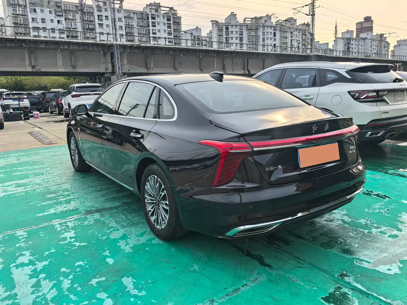 Hongqi H5 2022 Classic Facelift 1.5T DCT Flag Rhythm Edition фото 13