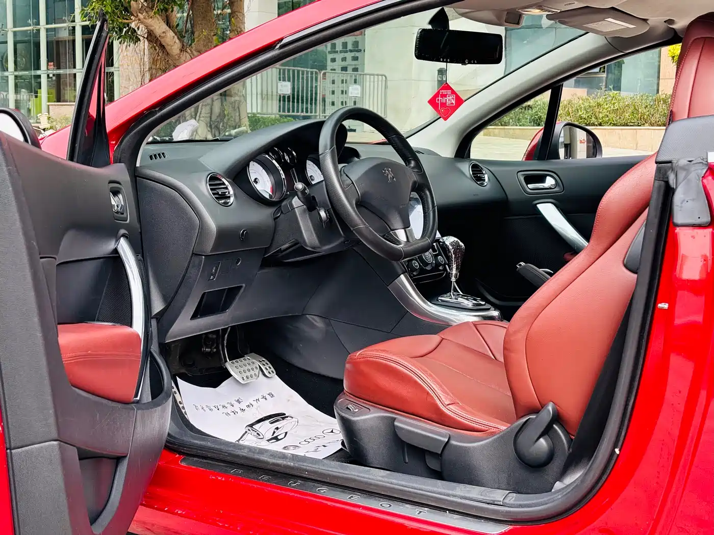 Peugeot 308 (Import) 2009 Model 1.6T CC Automatic Fashion фото 7