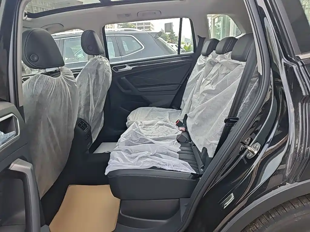 VOLKSWAGEN TIGUAN L NEW ENERGY