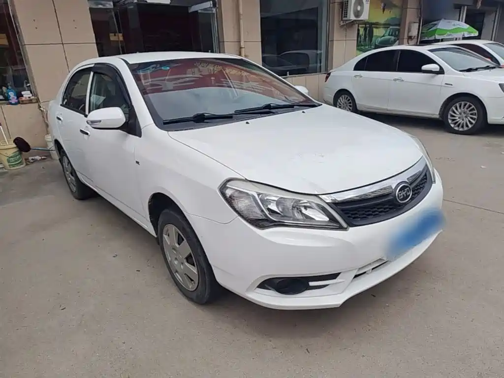BYD F3 2015 Energy-saving Edition 1.5L Manual Comfort фото 4