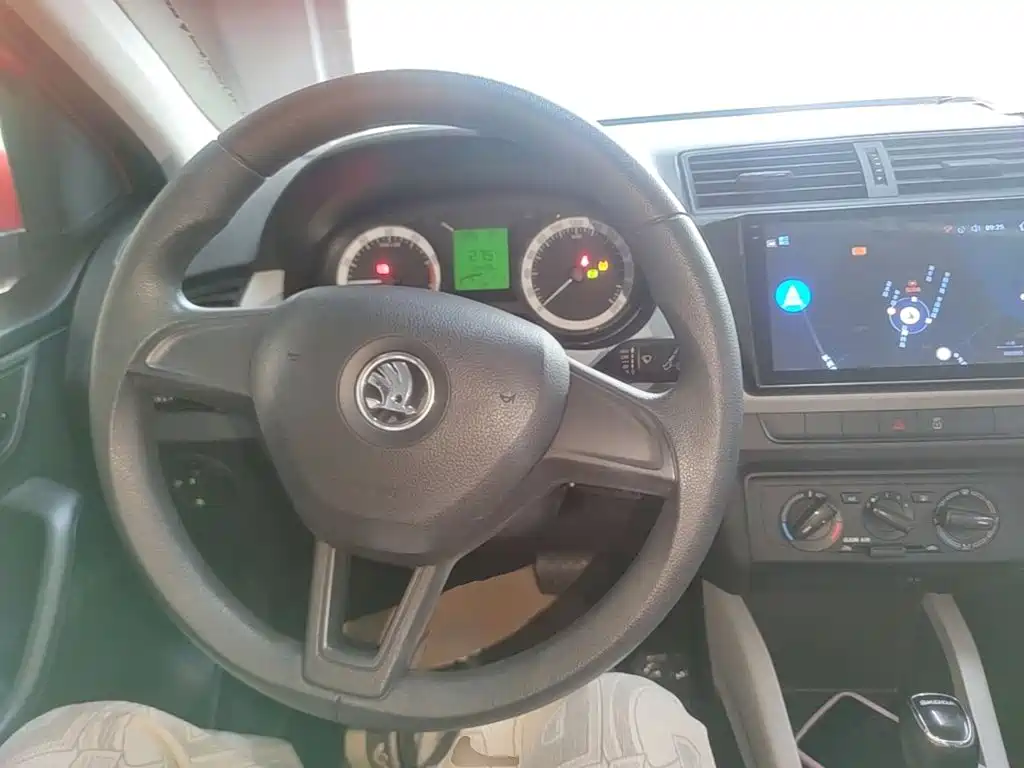 صورة 10 - Škoda Fabia