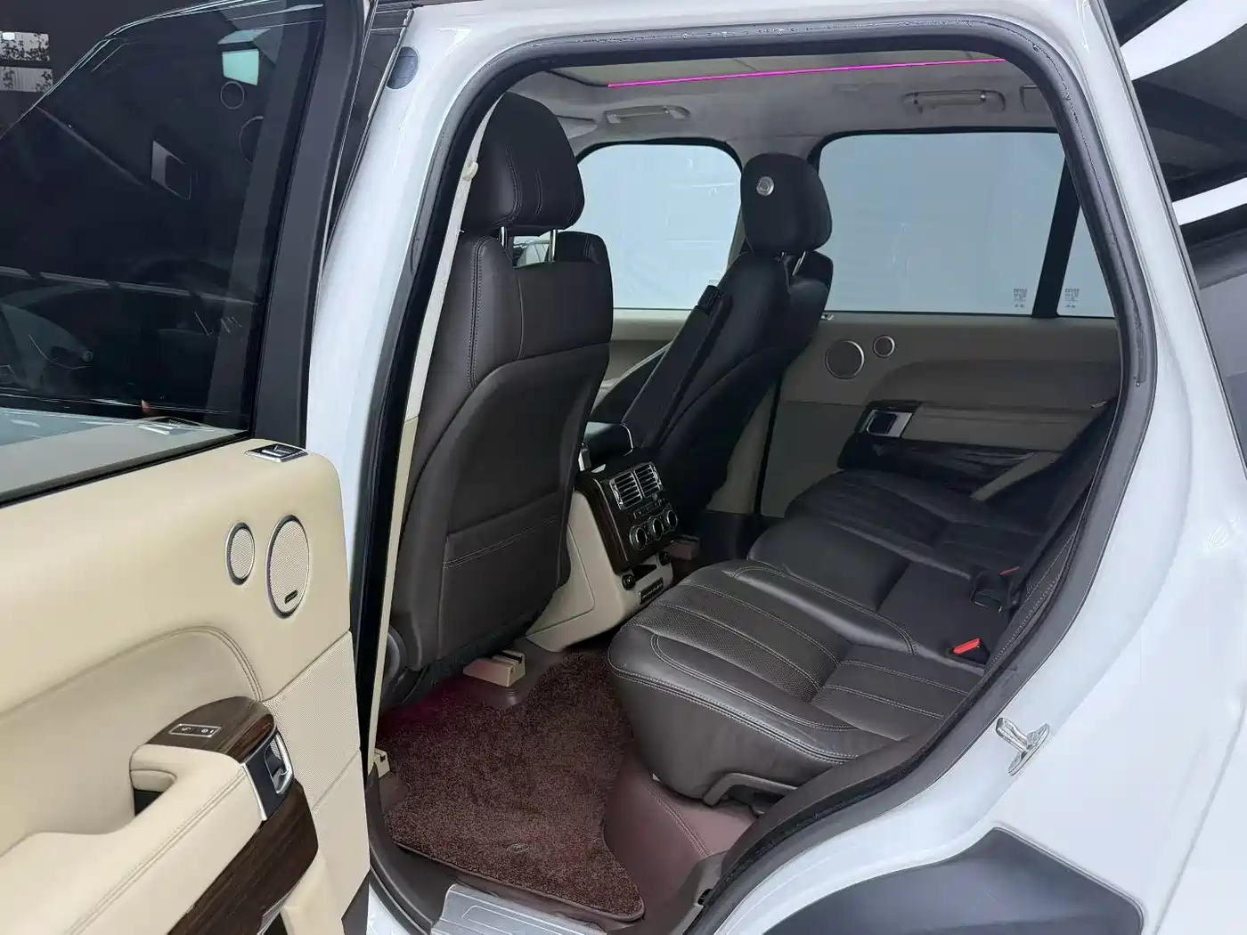 Land Rover Range Rover 2014 3.0 SC V6 Vogue фото 6