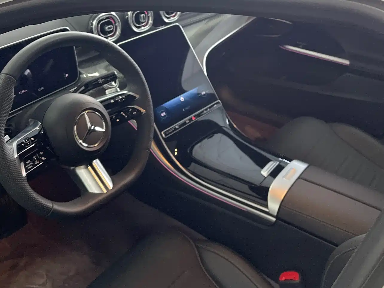Mercedes-Benz C-Class 2025 C 260 L фото 12