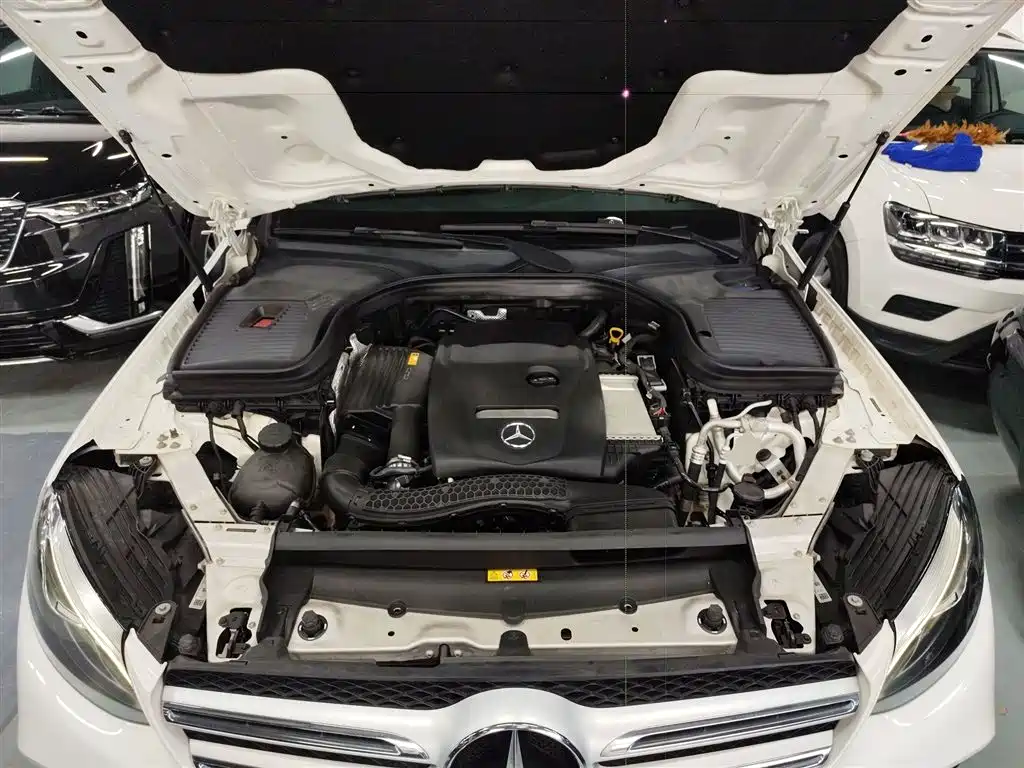 Mercedes-Benz GLC 2019 Facelift GLC 260 L 4MATIC Luxury фото 20