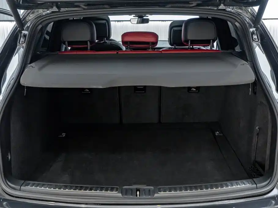 Фото 12 - Porsche Macan