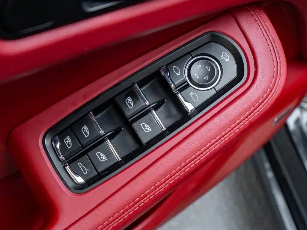 Фото 23 - Porsche Macan