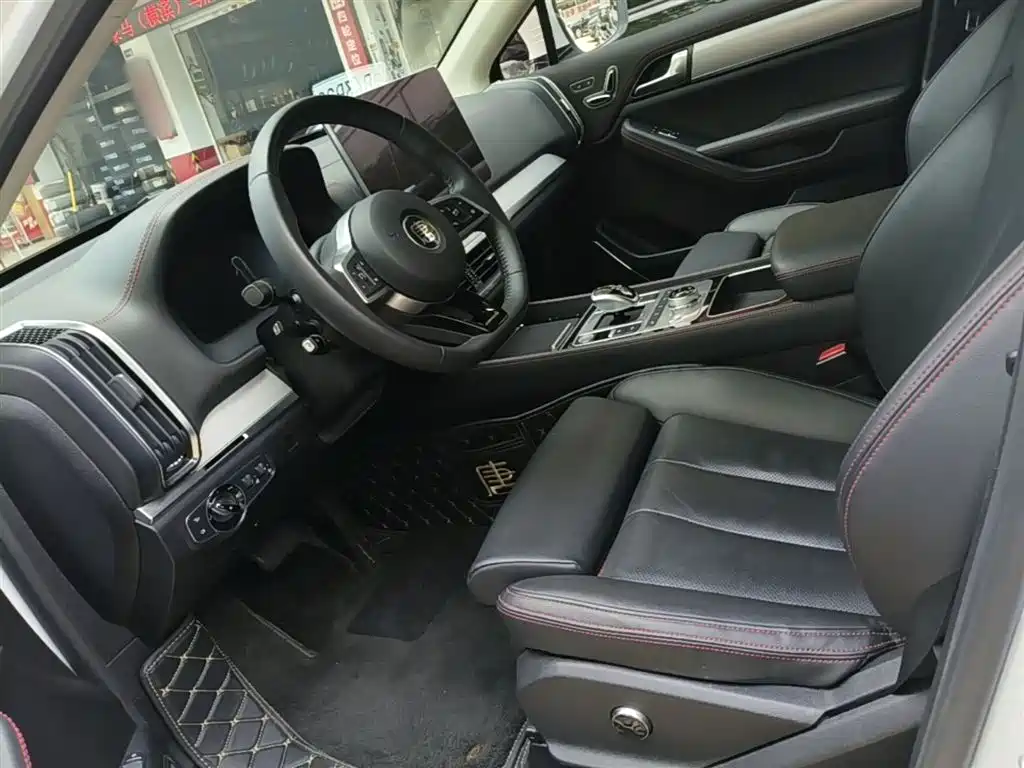 BYD Tang New Energy 2018 DM 2.0T Full-time 4WD Smart Connect Pioneer 5-seater China V фото 15