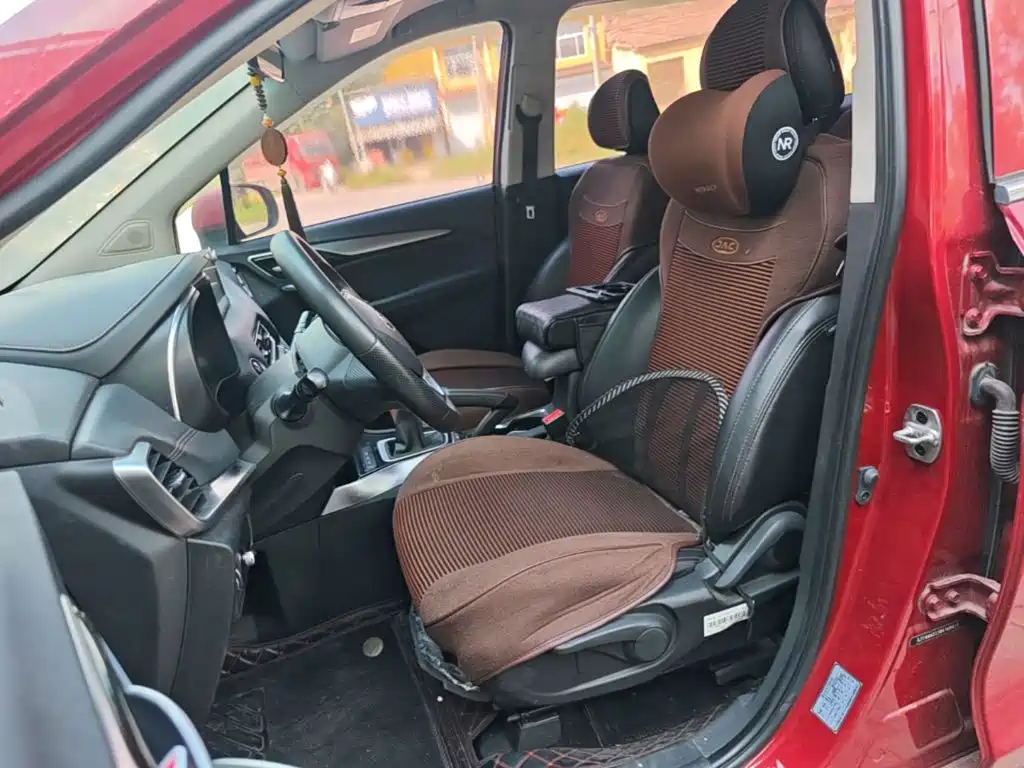 JAC Motors JAC Refine R3 2018 2018 1.6L Manual Luxury Smart