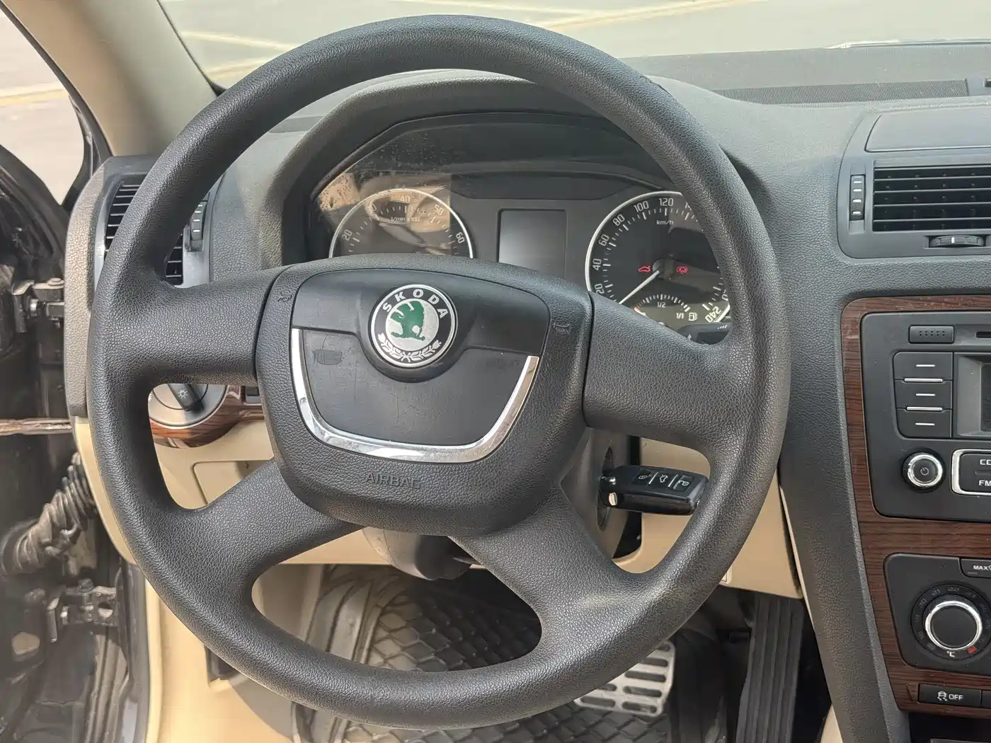 Škoda Octavia 2013 1.8TSI DSG Prestige Edition фото 24