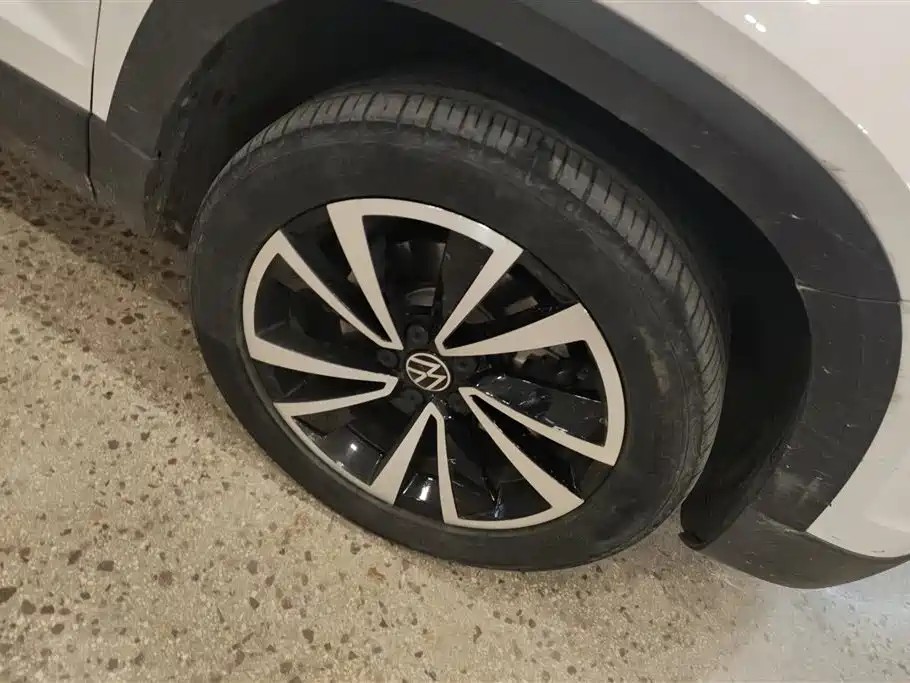 Volkswagen Tharu 2021 280TSI 2WD Luxury Plus фото 6