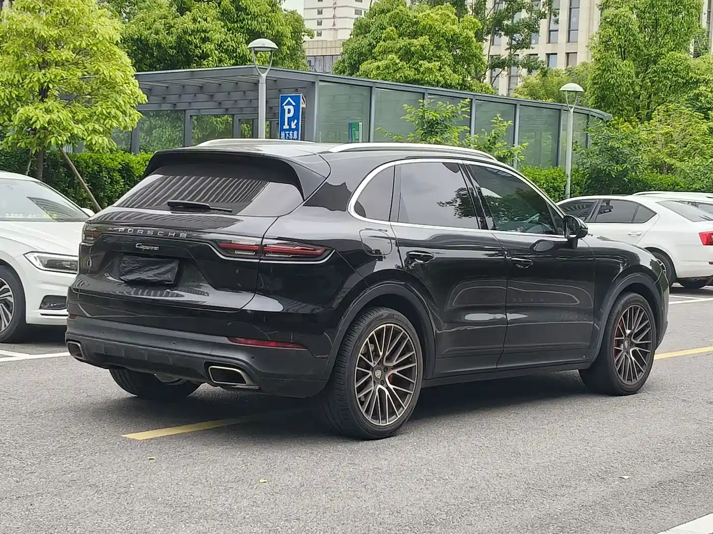 Porsche Cayenne 2019 Cayenne 3.0T фото 19