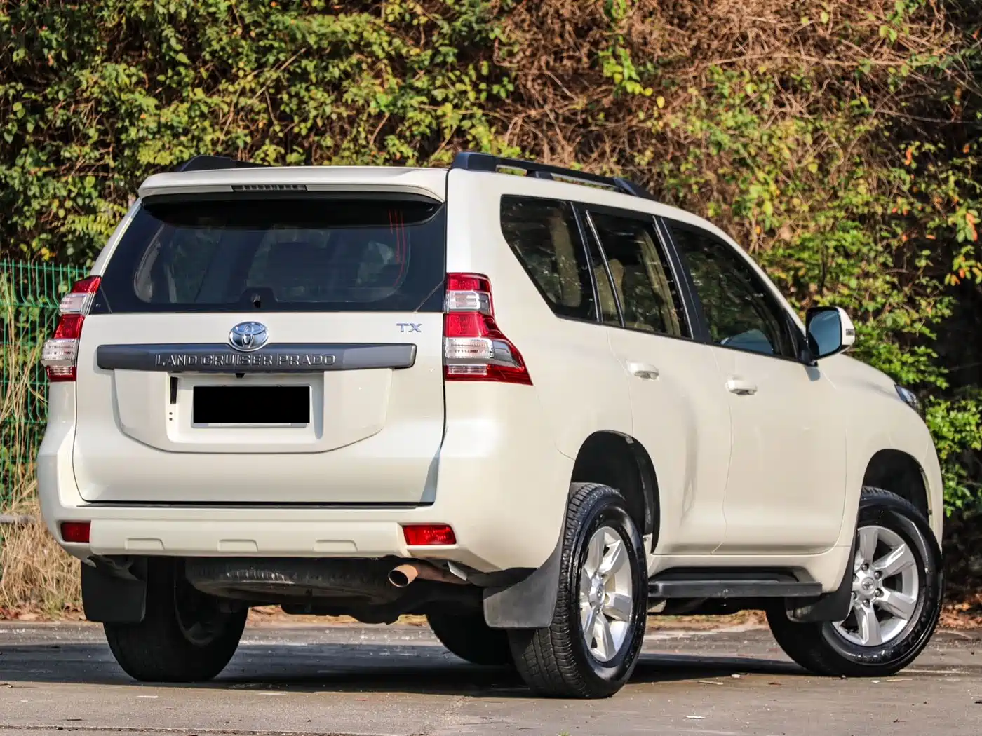 Toyota Prado (Import) 2014 2.7L Automatic Luxury фото 4