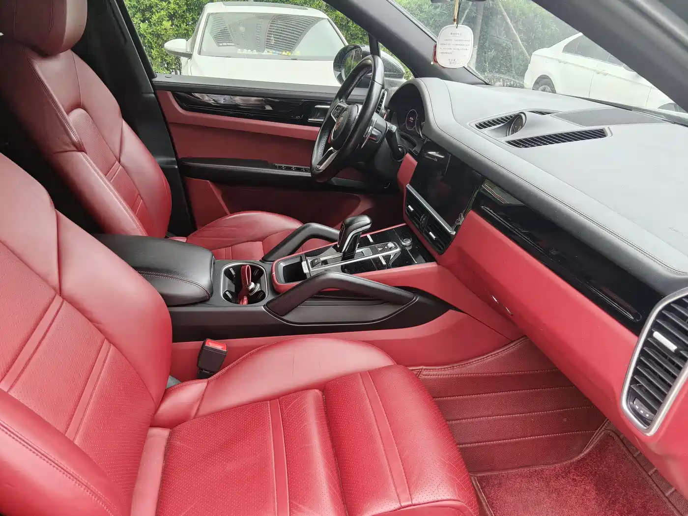 Porsche Cayenne 2019 Cayenne 3.0T фото 12