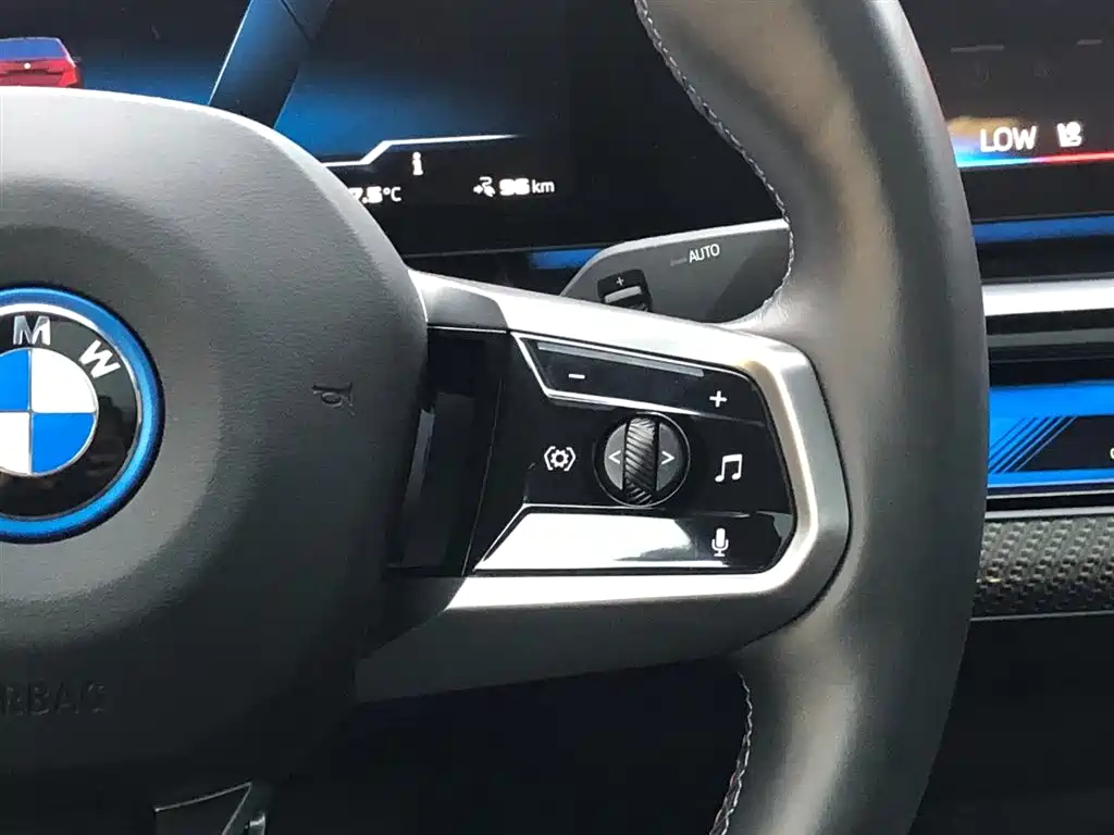 BMW I5 M60