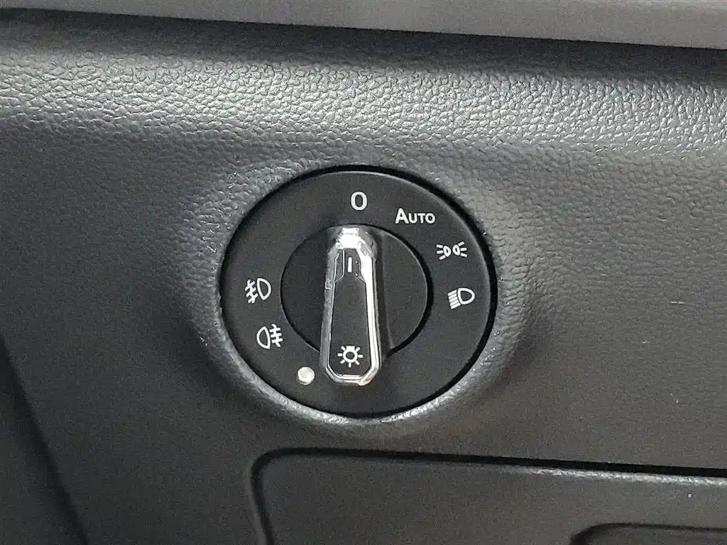 Volkswagen Sagitar 2019 280TSI DSG Comfort Edition China VI фото 21