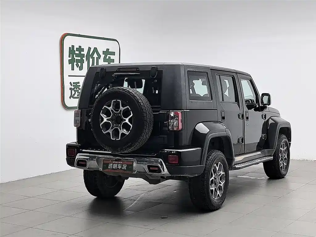 BAIC ORV Beijing Offroad BJ40 2018 PLUS 2.3T Automatic AWD Flagship China V фото 2