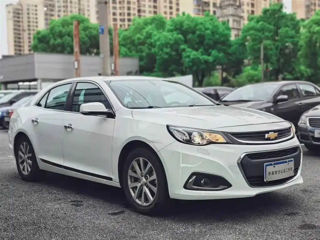 Chevrolet Malibu 2017 1.5T Automatic Luxury Edition фото 10