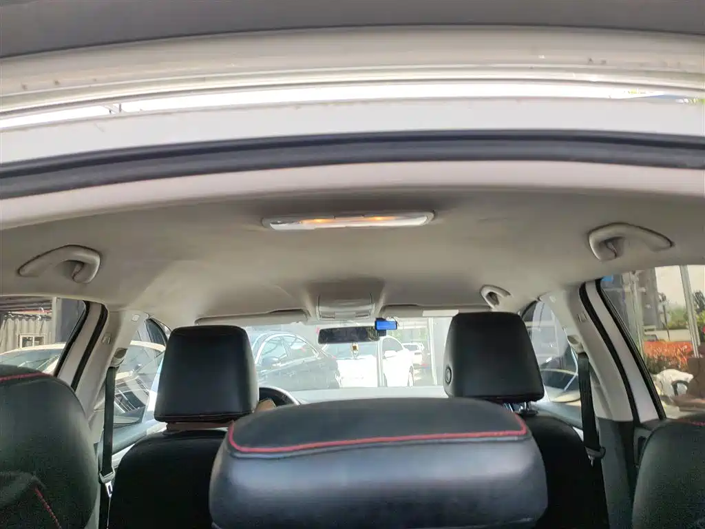 Škoda Octavia 2018 TSI230 DSG Comfort Edition фото 18