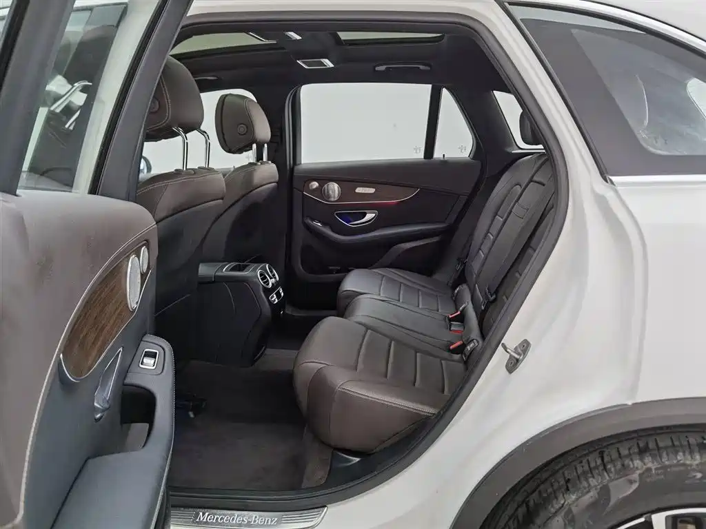 Mercedes-Benz GLC 2021 GLC 300 L 4MATIC Sporty фото 15