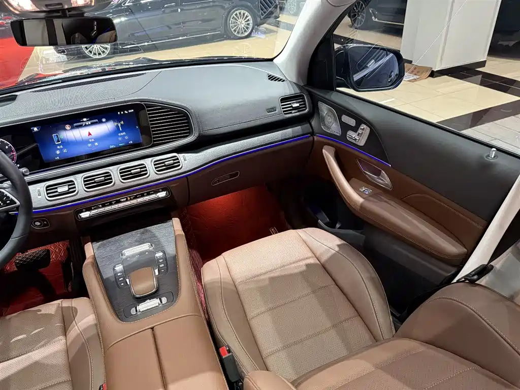 Mercedes-Benz GLE 2025 GLE 450 4MATIC Luxury фото 22