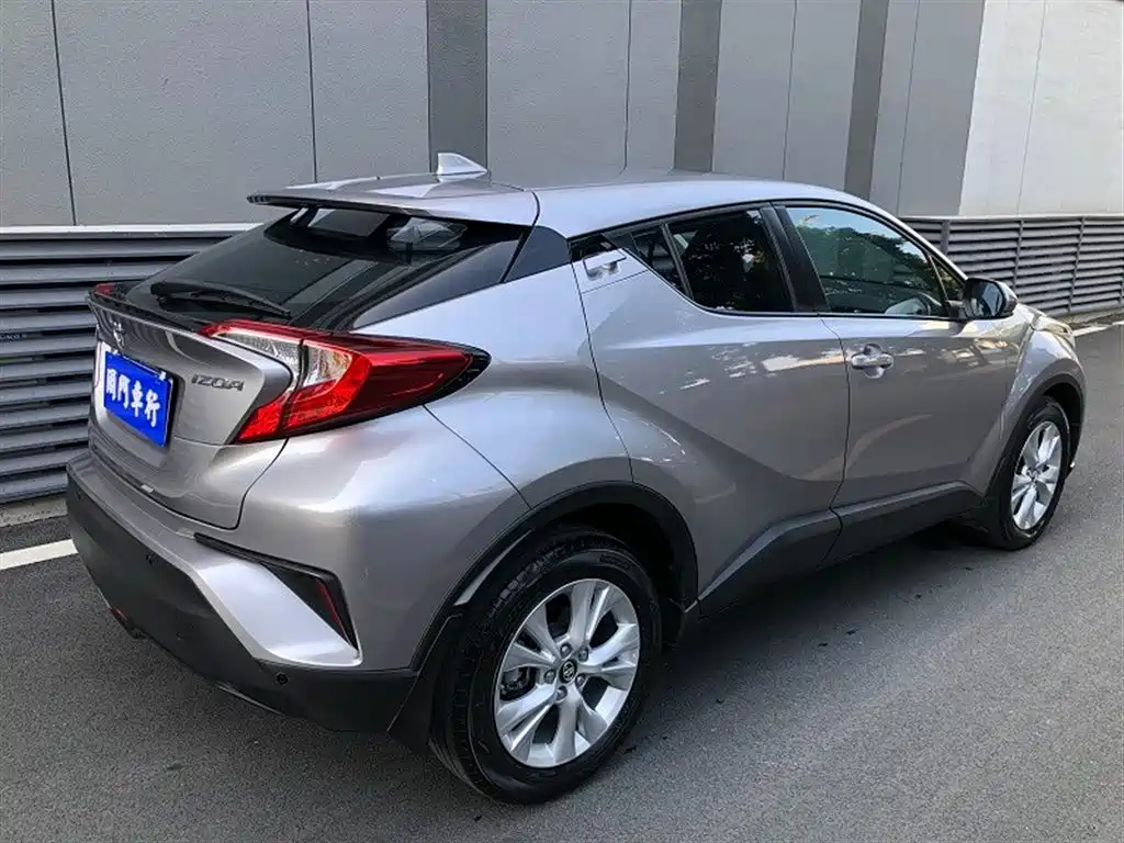 Toyota IZOA 2021 2.0L Yixiang Edition фото 13