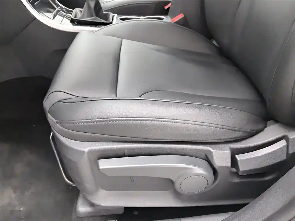 Haval H2 2016 Red Label 1.5T Manual 2WD Luxury фото 20
