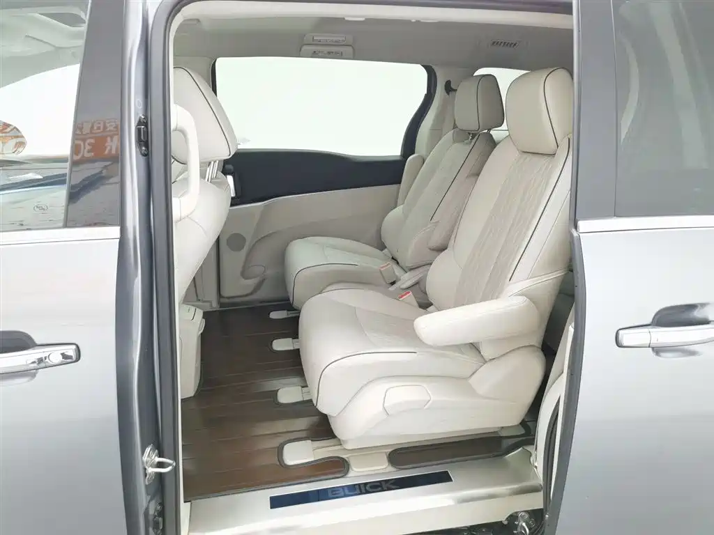Buick GL8 2021 Land Business Class 652T Luxury фото 15