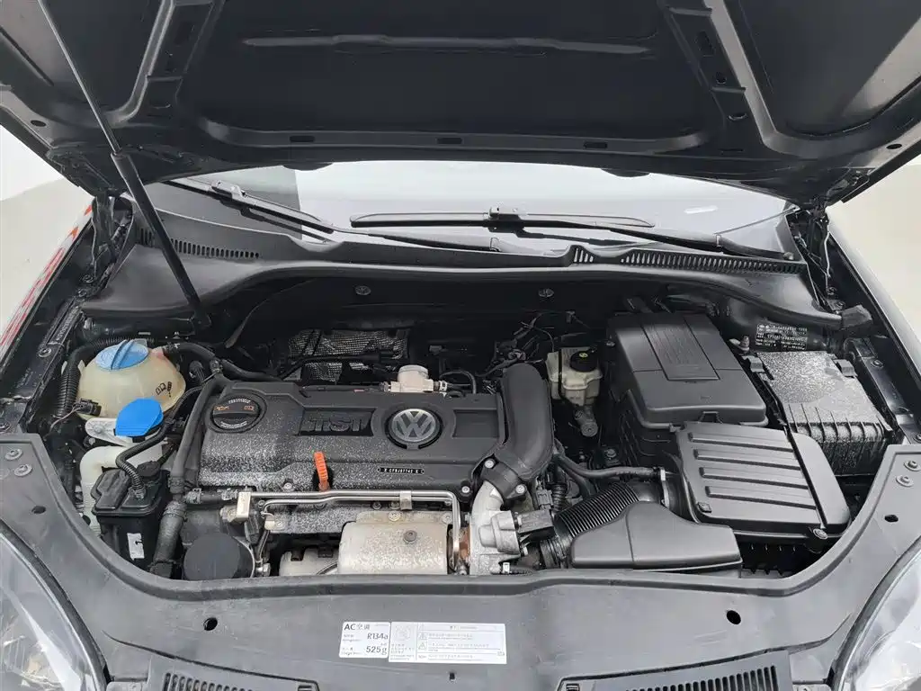 Volkswagen Sagitar 2011 1.4TSI Automatic Technology фото 6