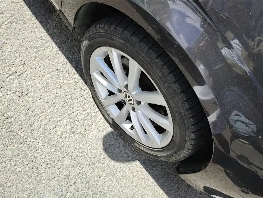 Volkswagen Magotan 2013 1.8TSI Premium фото 6