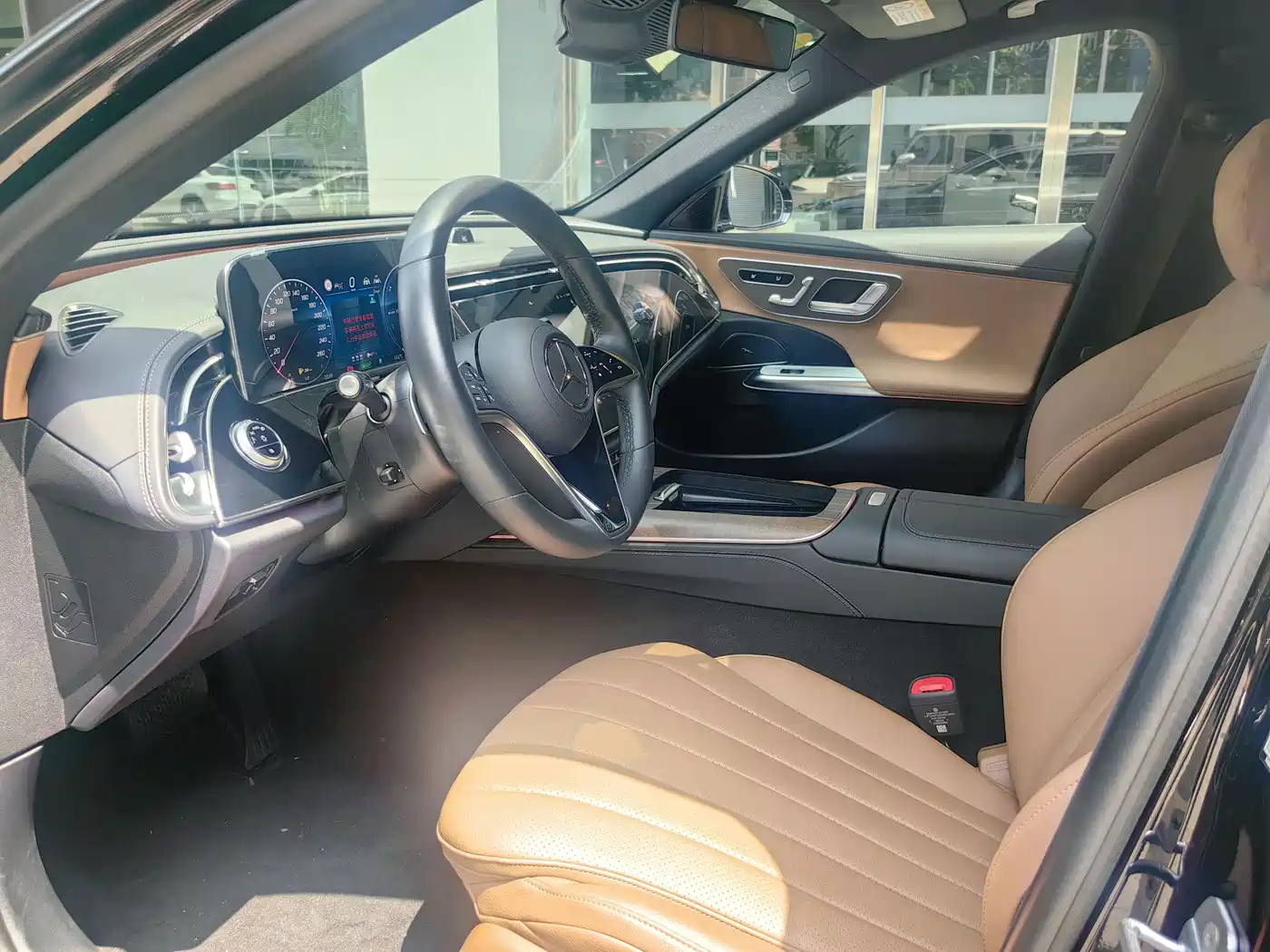 Mercedes-Benz E-Class New Energy 2024 E 350 e L Plug-in Hybrid Sedan фото 12