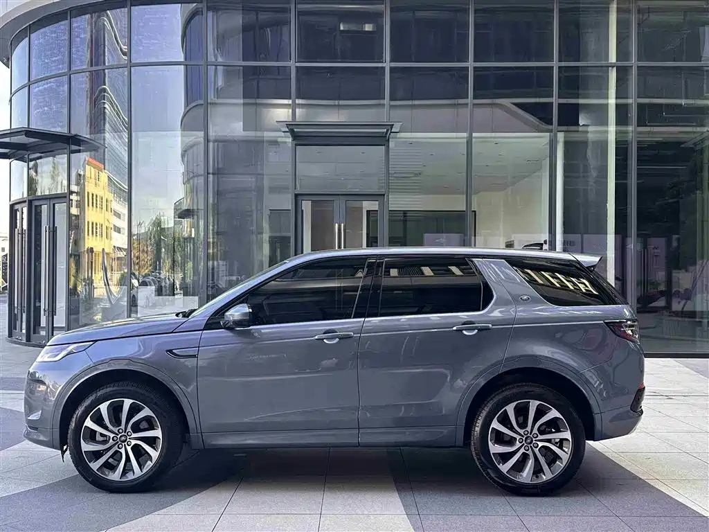 LAND ROVER DISCOVER SPORTS