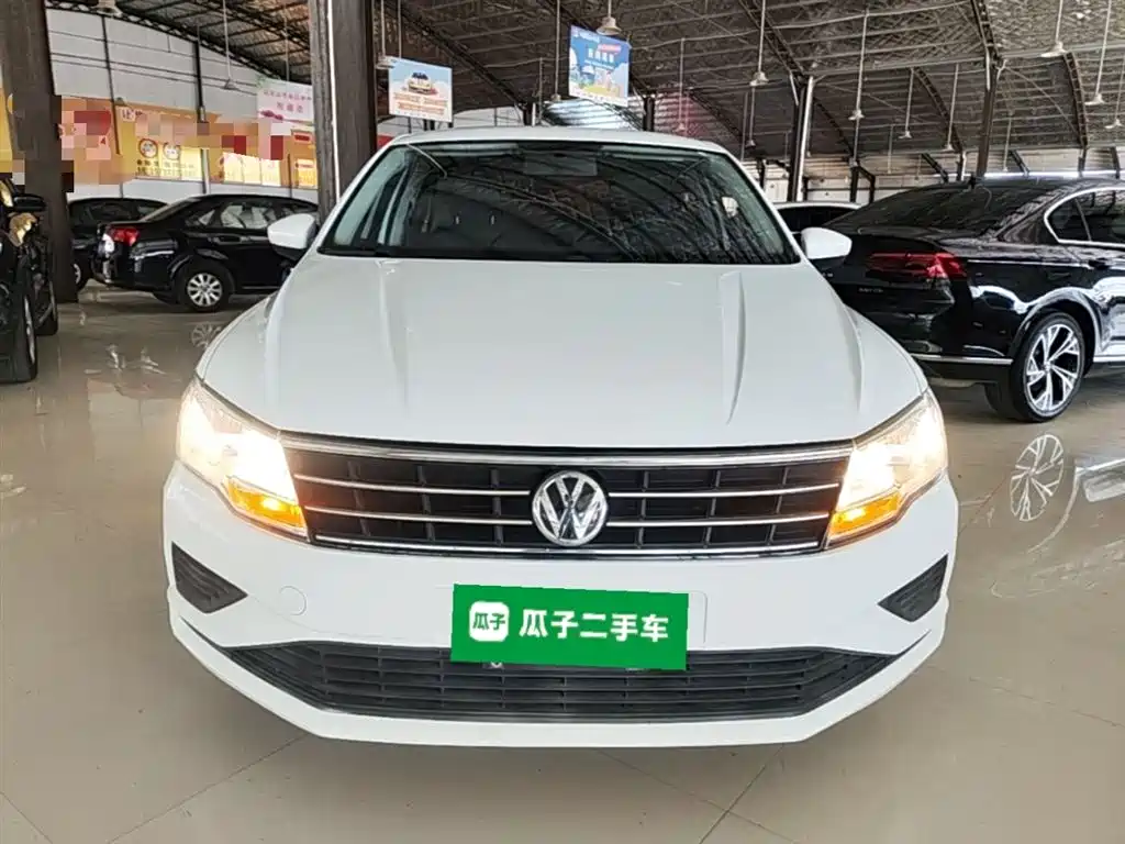 Volkswagen Jetta 2017 1.4L Manual Fashion фото 3