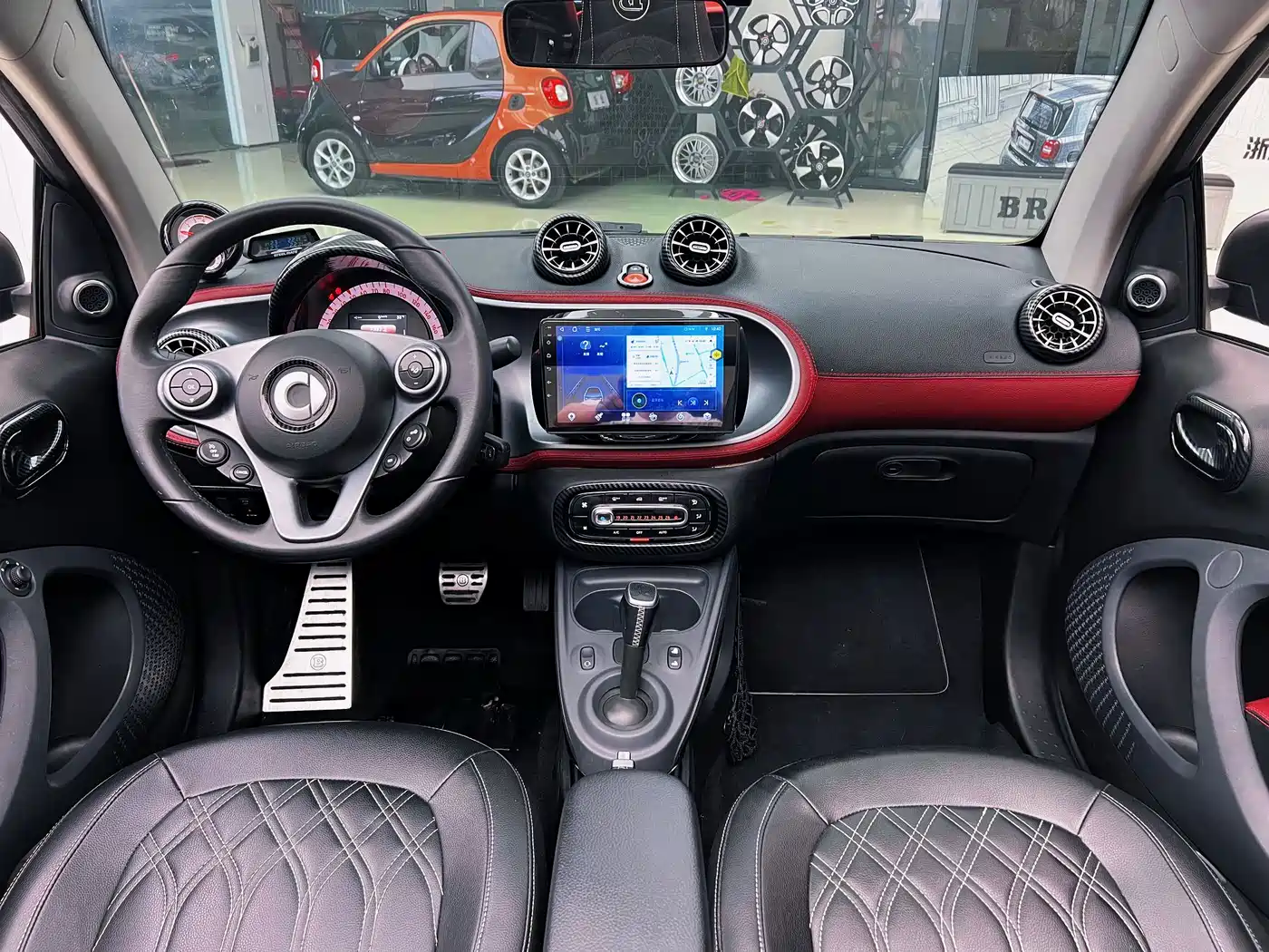 smart fortwo 2018 0.9T 66kW Convertible Pioneer Edition China V фото 10