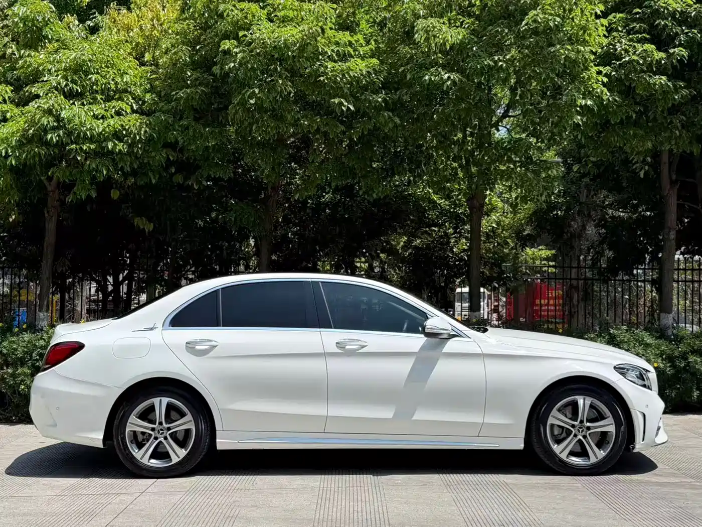 Mercedes-Benz C-Class 2020 Facelift C 260 L Sport фото 38
