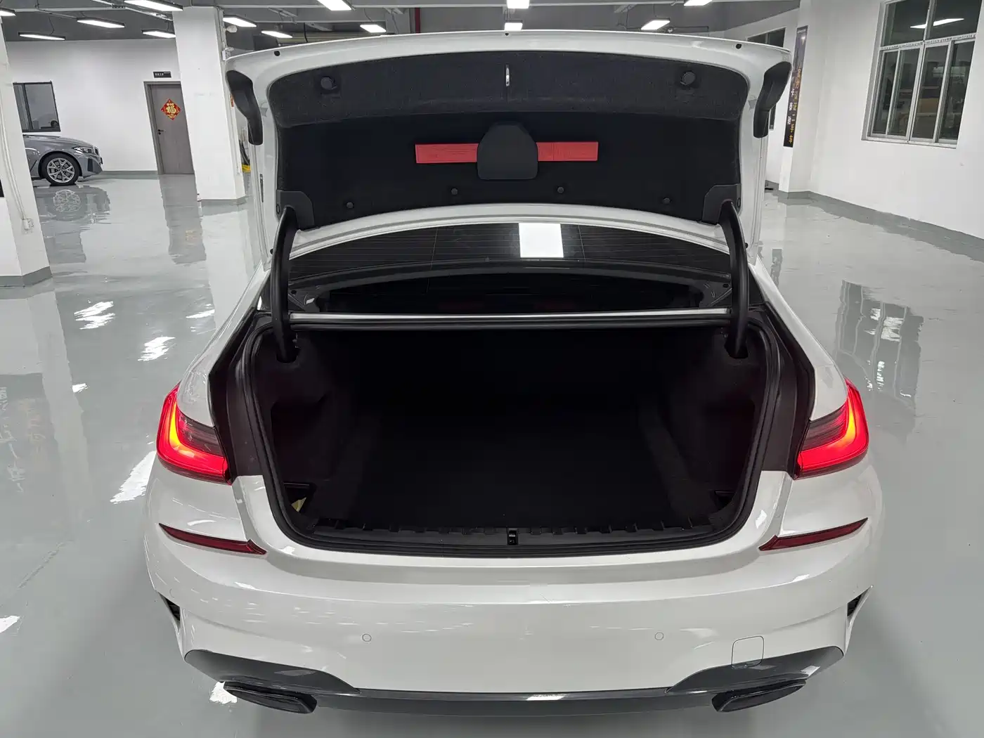 BMW 3 Series 2021 Facelift 325Li M Sport Package фото 14