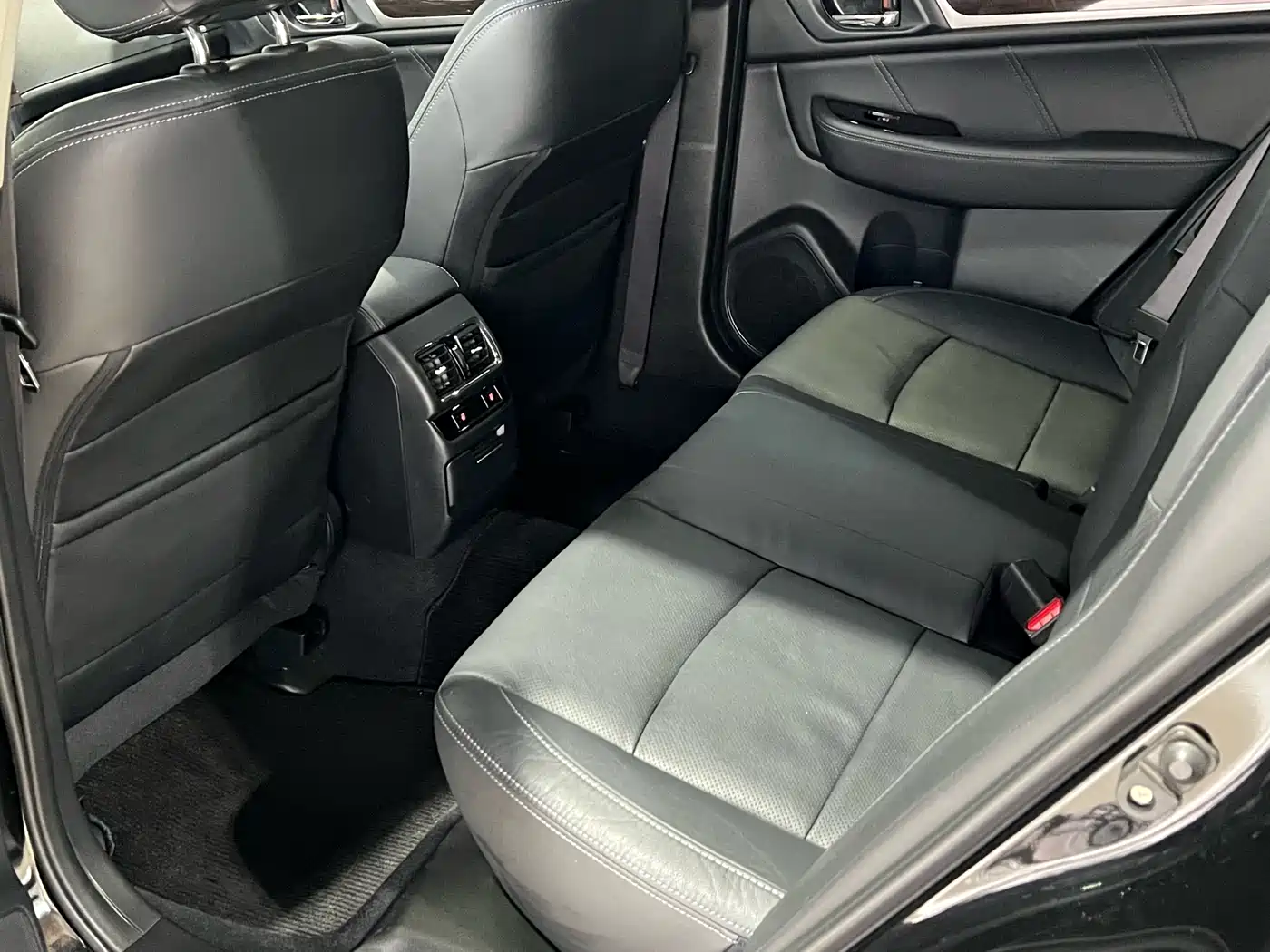 Subaru Outback 2016 2016 2.5i Luxury Navigation Edition