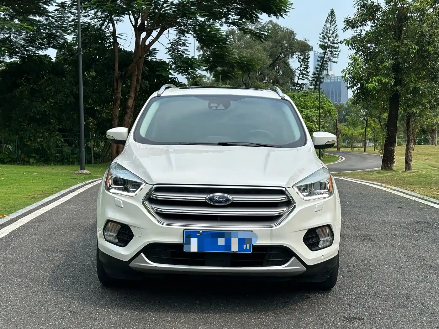 Photo 2 - Ford Kuga